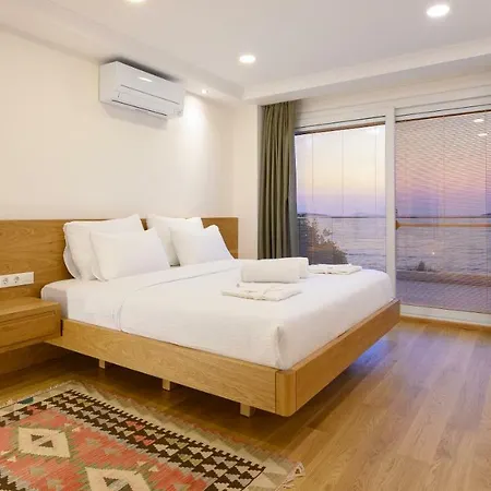 Luxury Beach House, Private Pool, Stunning Sunsets, Karpuz וילה Camlik (Bodrum)