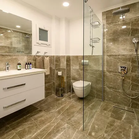 Vilă Luxury House, Private Pool, Stunning Sunsets, Karpuz *