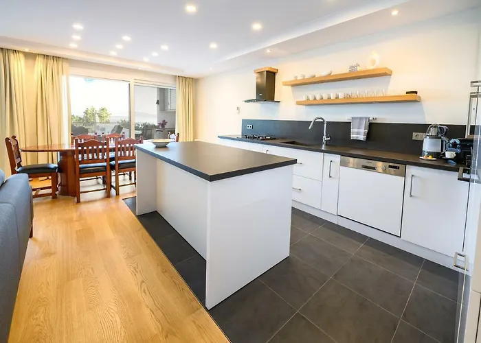 فيلة Luxury Beach House, Private Pool, Stunning Sunsets, Karpuz